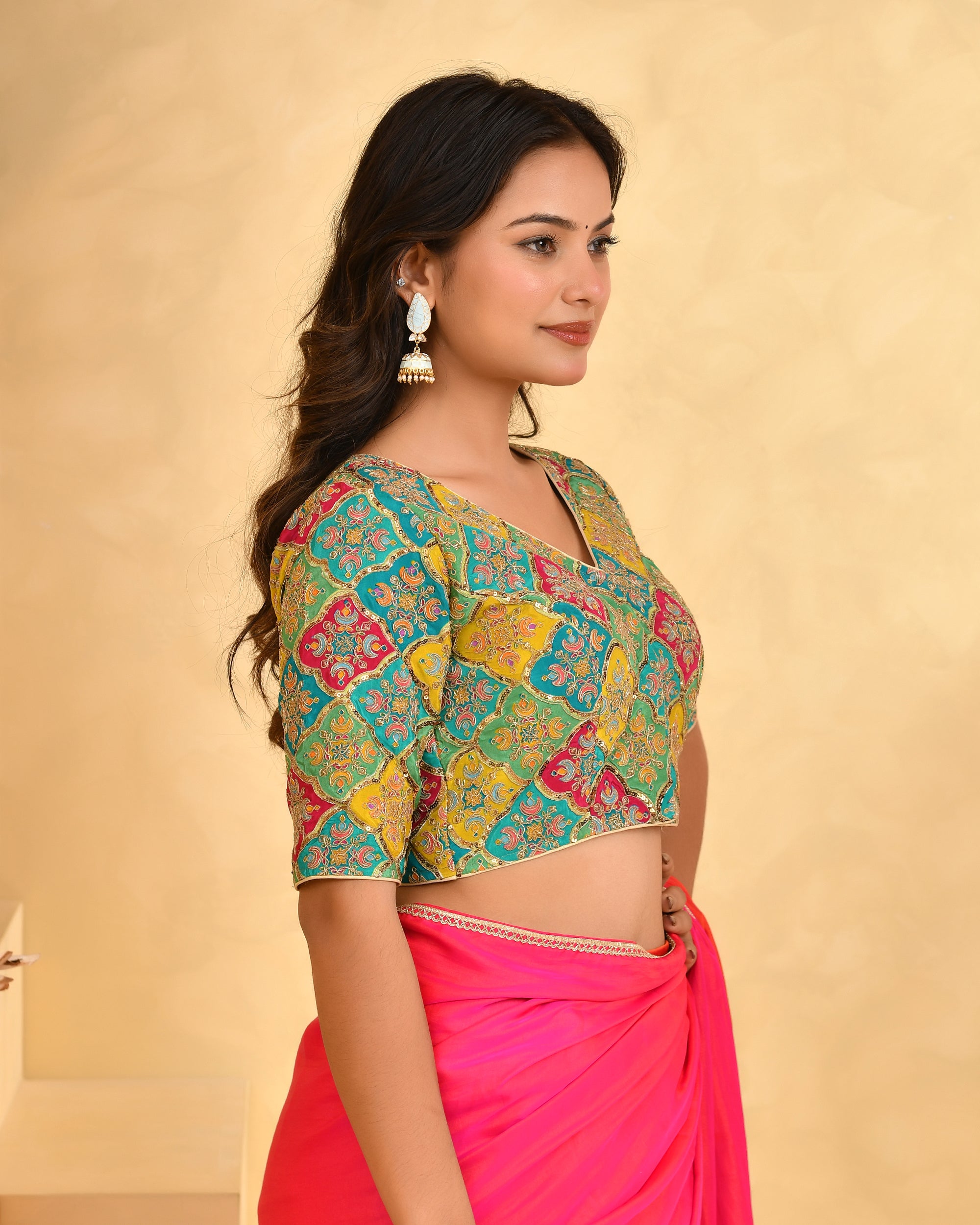 Women's Green Geometric Pattern Embroidered Blouse