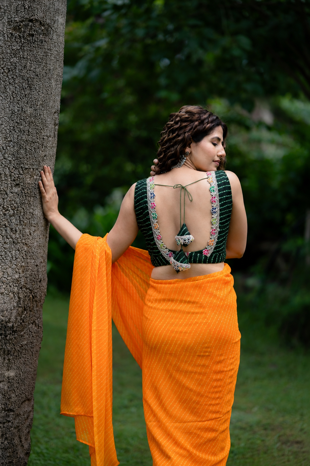 Lehriya Printed Bottle Green Saree Blouse With Multicolored Lace