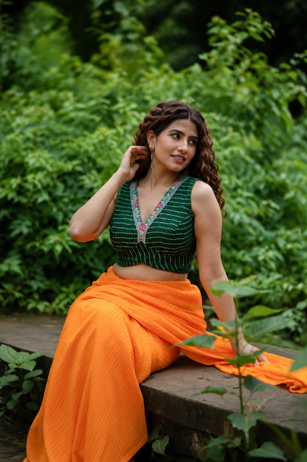 Lehriya Printed Bottle Green Saree Blouse With Multicolored Lace
