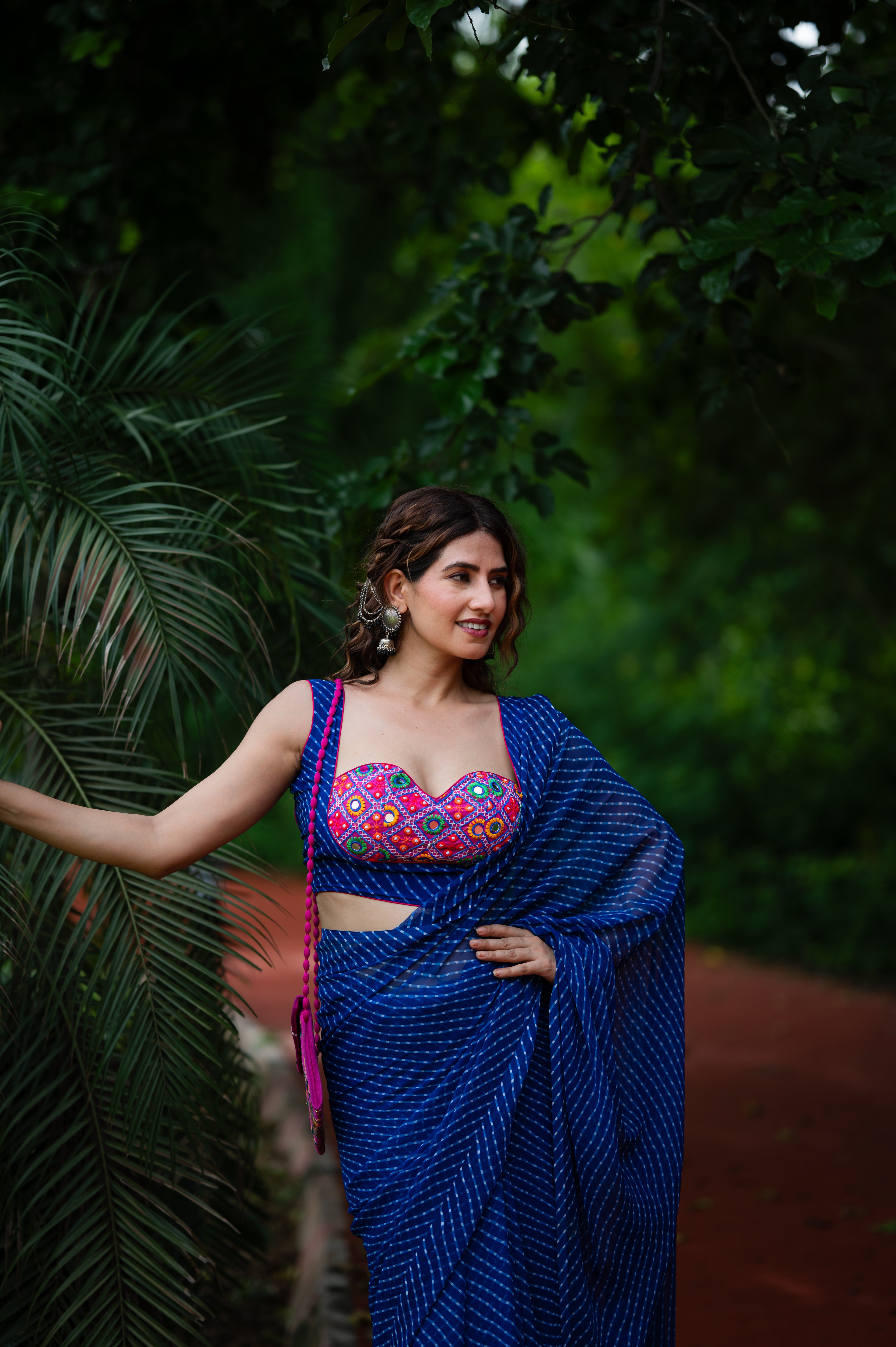 Lehriya Printed with Embroidered Sleeveless Saree Blouse