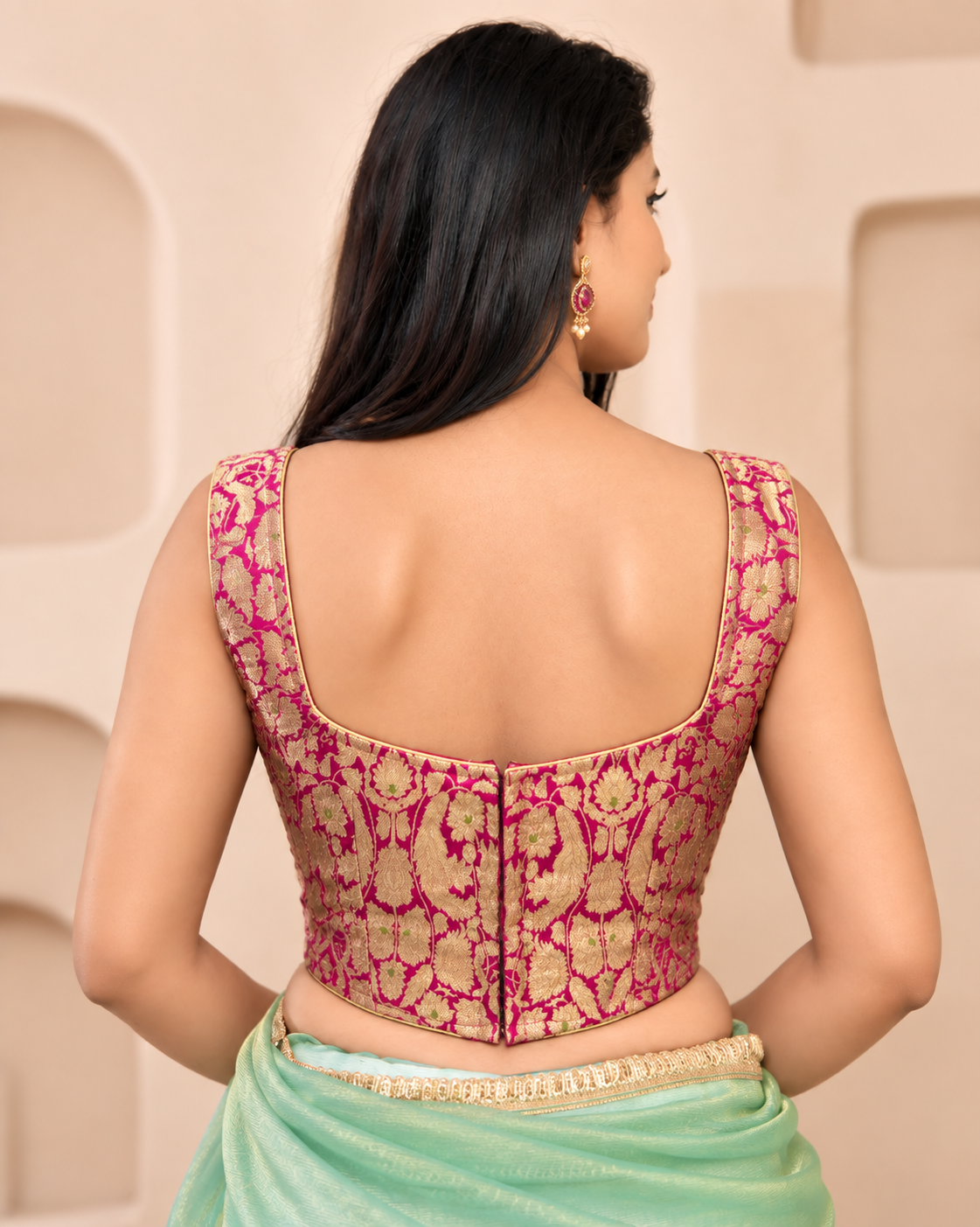 Woven Designed Kashi Banarsi Corset Style Padded Pink Saree Blouse