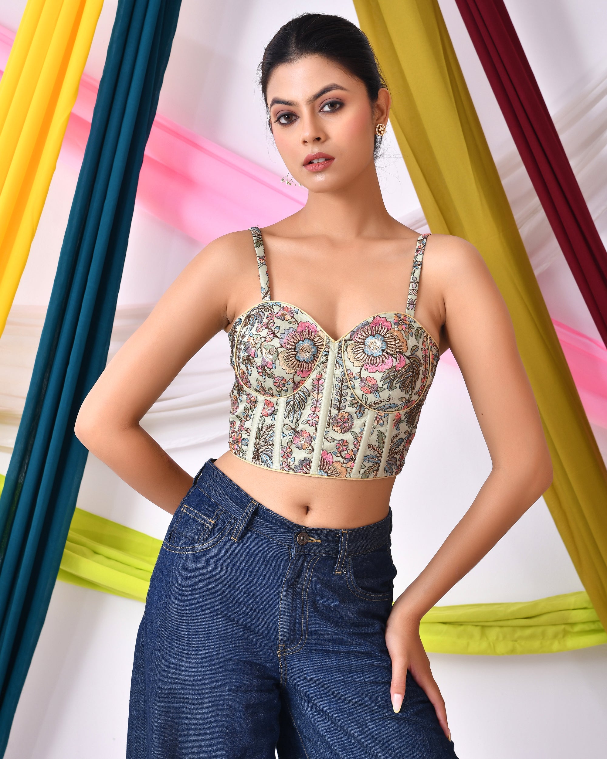 アメリヴィンテージ BUSTIER LIKE EMBROIDERY BLOUSE アメリヴィンテージ BUSTIER LIKE EMBROIDERY BLOUSE - メルカリ
