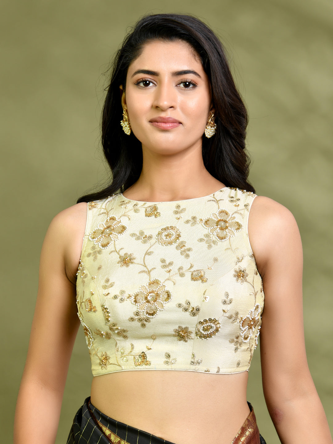 Floral Cutdana Embellished with Scallop Back Padded Saree Blouse